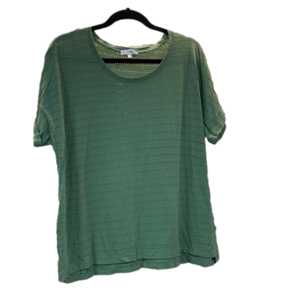 Reflections, XXL Green Tshirt, Polka dot holes